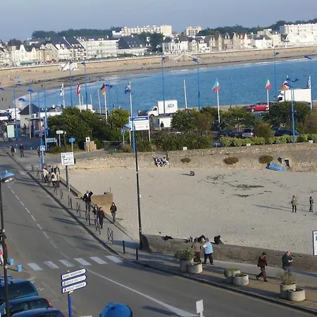 Port Maria Vue كيبِرو